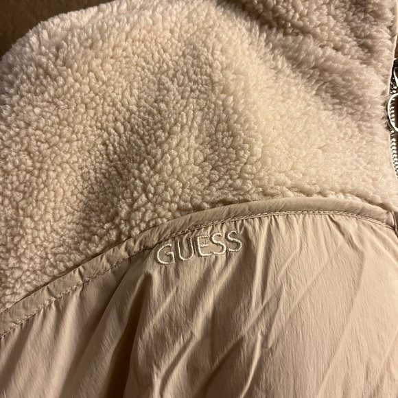 GUESS Women's Cream Sherpa Jacket SIZE L BRAND NEW - Picture 2 of 5